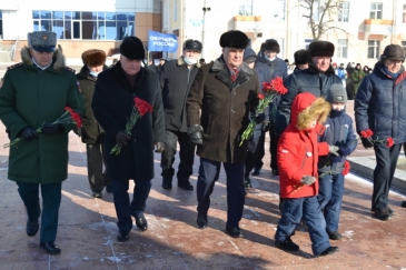 Защитим память героев