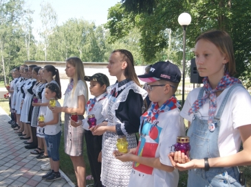 Той даты не забыть нам никогда