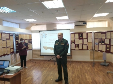 vistavka-v-gosarhive_5