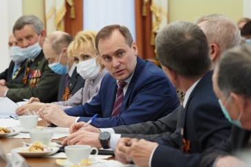 vstrecha-s-glavoy-_15