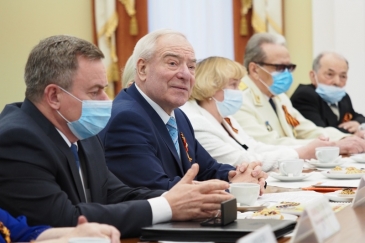 vstrecha-s-glavoy-_2